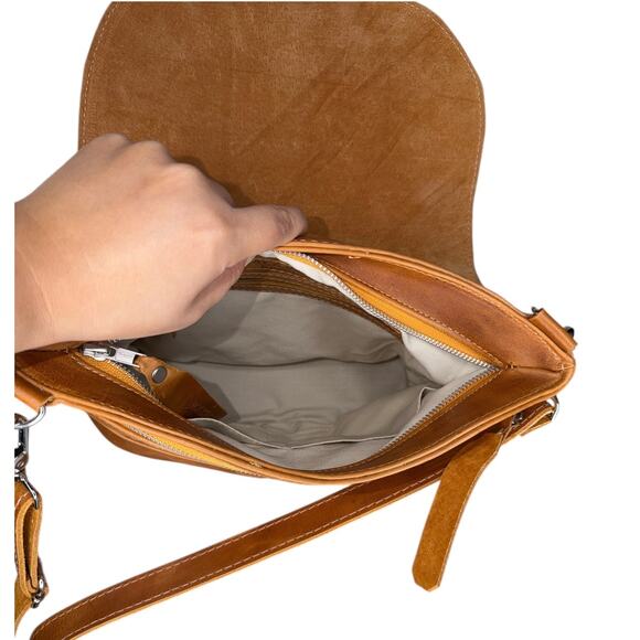 Epiphanie Camera Bag Sophia Leather Satchel Crossbody Camel Leather Studded - Picture 5 of 12